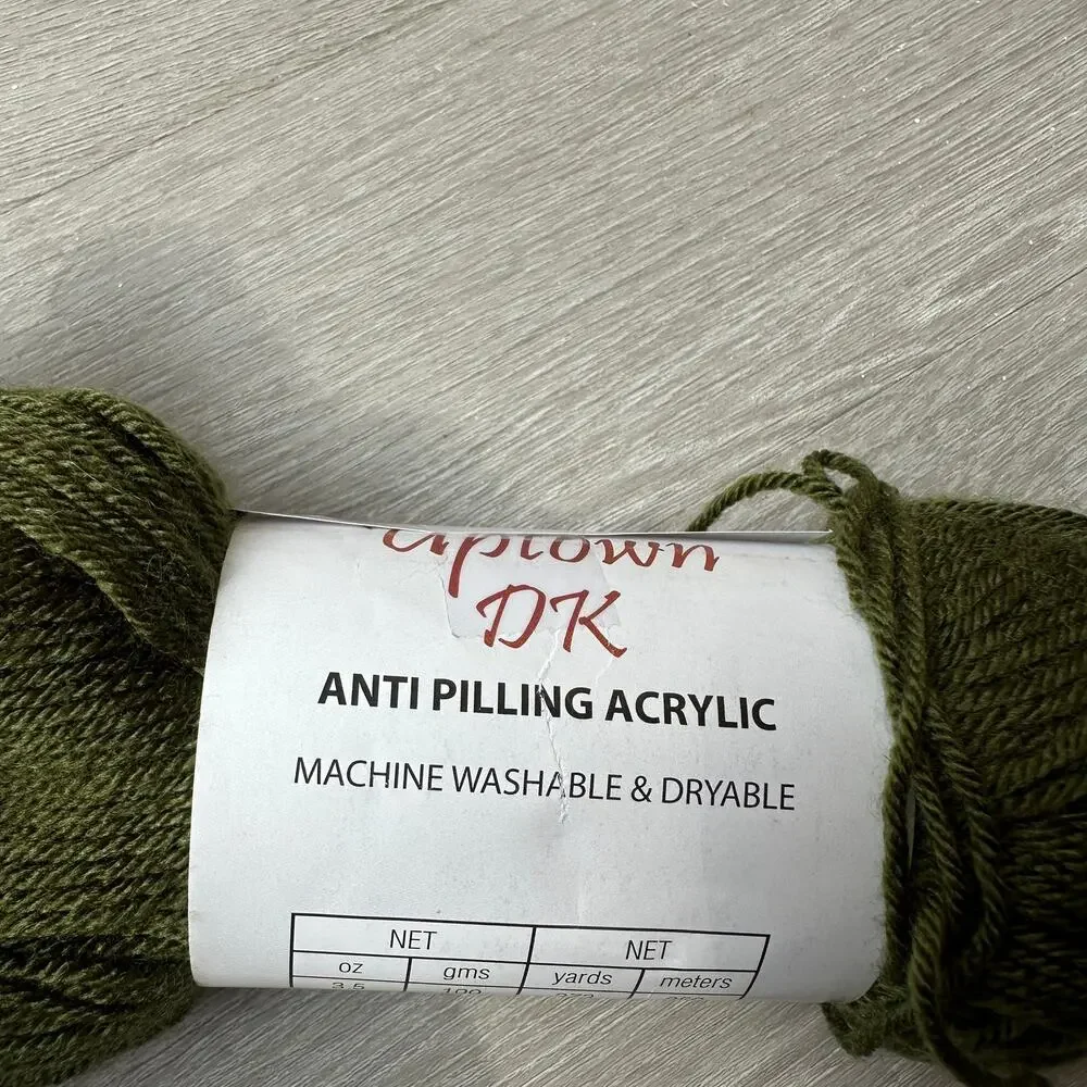 Uptown DK Anti Pilling Acrylic Yarn Root Green Color 113 Machine Wash Universal
